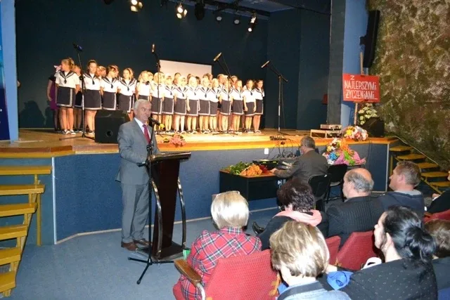 Dzień Nauczyciela - Emeryta w MDK (zdjęcia)
