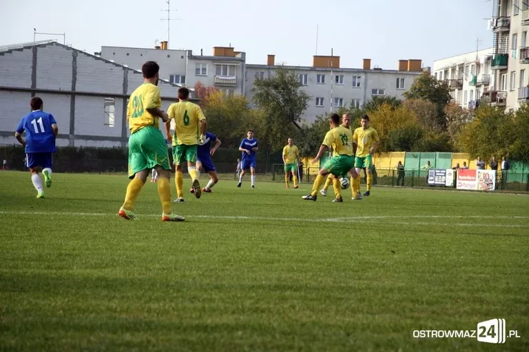 Ostrovia pewnie zwycięża przy Warchalskiego (zdjęcia, wideo)