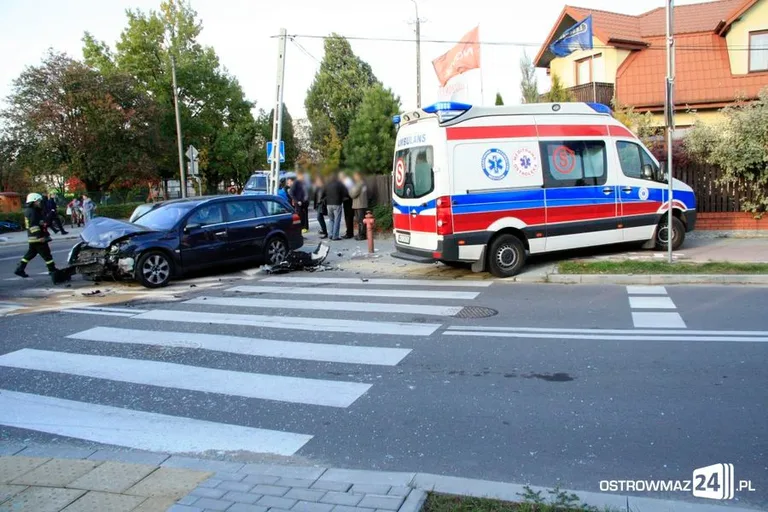 Wypadek na skrzyżowaniu Zwycięstwa i Sielskiej (zdjęcia)