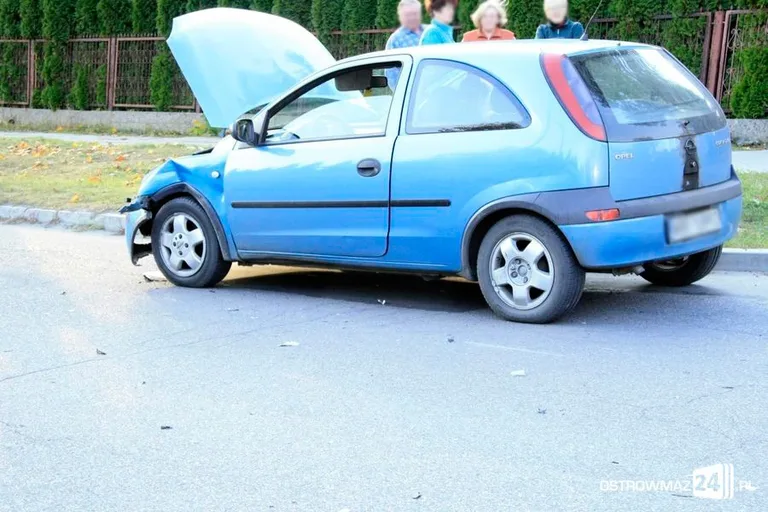 Wypadek na skrzyżowaniu Zwycięstwa i Sielskiej (zdjęcia)