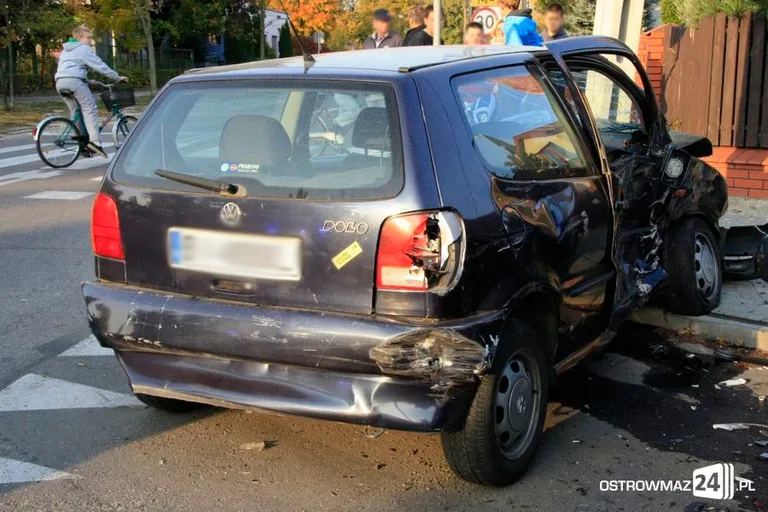 Wypadek na skrzyżowaniu Zwycięstwa i Sielskiej (zdjęcia)
