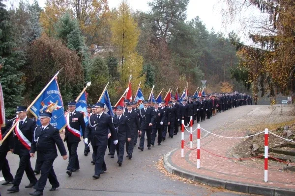 Msza św. za zmarłych strażaków (zdjęcia)