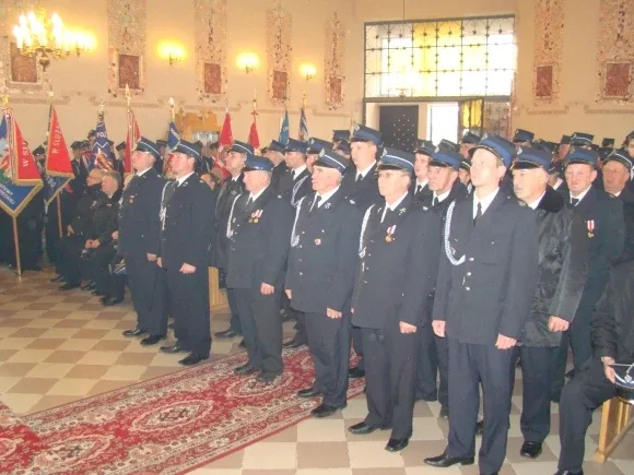 Msza św. za zmarłych strażaków (zdjęcia)