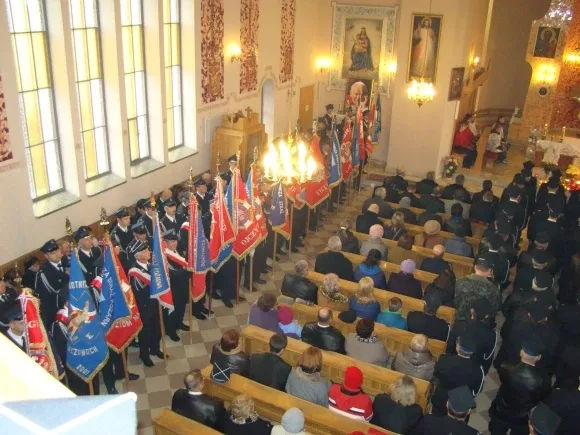 Msza św. za zmarłych strażaków (zdjęcia)