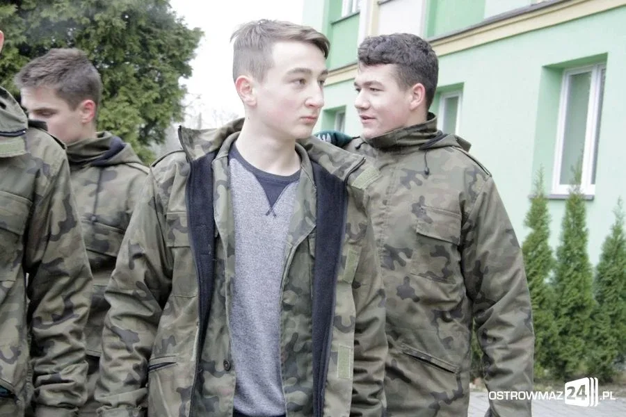 Mundurówki na survivalu w Broku (zdjęcia)