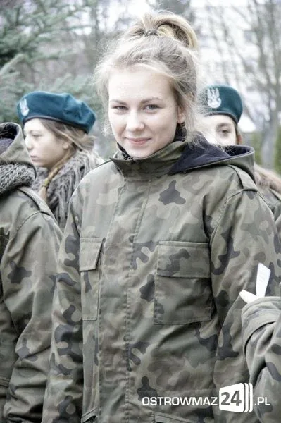 Mundurówki na survivalu w Broku (zdjęcia)