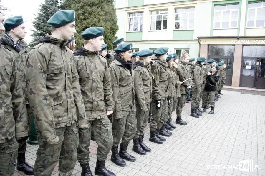 Mundurówki na survivalu w Broku (zdjęcia)