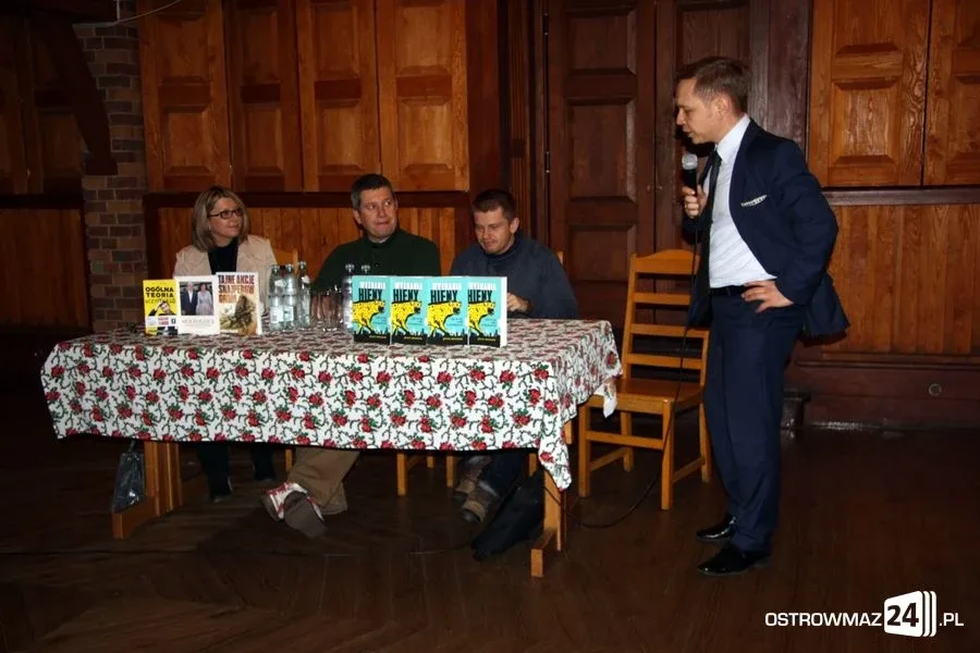 Wyznania hieny w Ostrowi Mazowieckiej (zdjęcia)