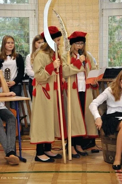 'Kocham Cię Polsko' w ostrowskiej szkole (zdjęcia)