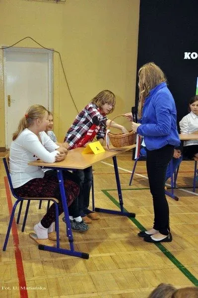 'Kocham Cię Polsko' w ostrowskiej szkole (zdjęcia)
