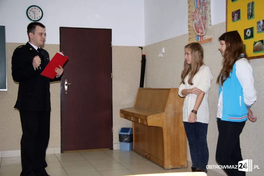 Niepodległościowe konkursy w szkołach (zdjęcia)