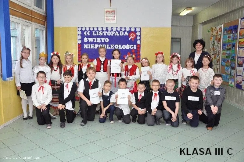 Obchody Święta Niepodległości w SP nr 1 (zdjęcia)