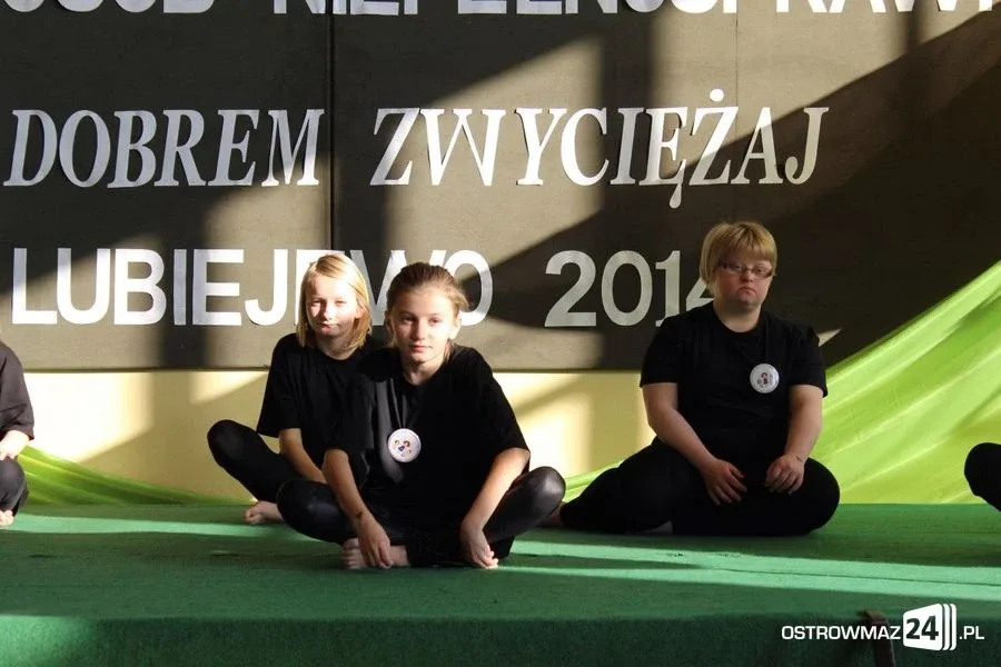 Zło dobrem zwyciężali (zdjęcia)