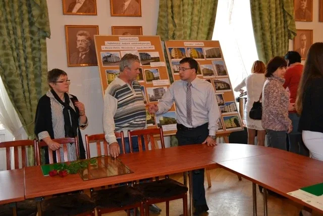 Najładniejszy budynek kondygnacyjny w Ostrowi Maz.