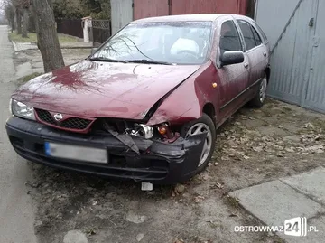 Kolizja na ul. Lipowej w Ostrowi Maz. (zdjęcia, wideo)