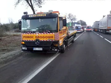 Wypadek z udziałem trzech aut (zdjęcia)