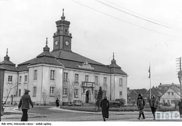 Archiwalne zdjęcia z powiatu ostrowskiego