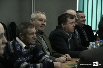 Ostatnia sesja VI kadencji w gminie Ostrów Maz. (zdjęcia)