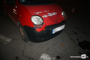 Kolizja opla i daewoo przy sądzie (zdjęcia)