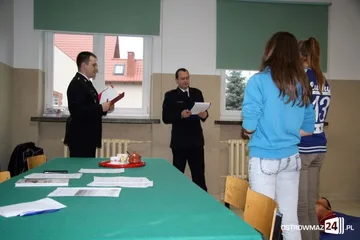 Niepodległościowe konkursy w szkołach (zdjęcia)