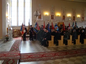 Msza św. za zmarłych strażaków (zdjęcia)