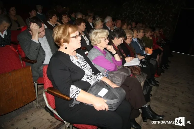 Historia monety polskiej na wykładzie UTW (zdjęcia)