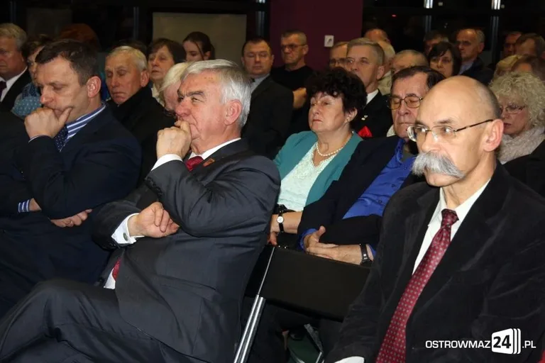 Debata przed II turą wyborów w Ostrowi Maz. (zdjęcia)
