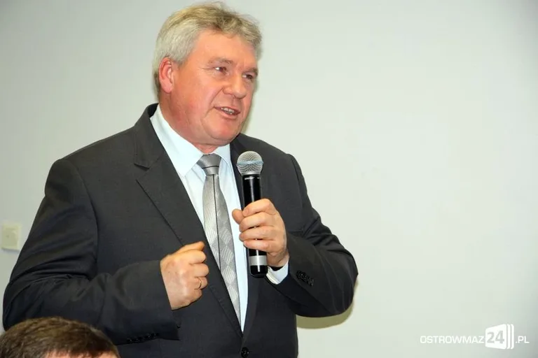 Debata przed II turą wyborów w Ostrowi Maz. (zdjęcia)