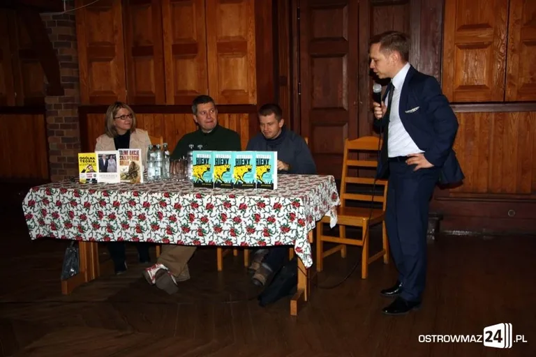 Wyznania hieny w Ostrowi Mazowieckiej (zdjęcia)