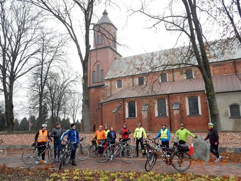 Rowerowy rajd niepodległości (zdjęcia)