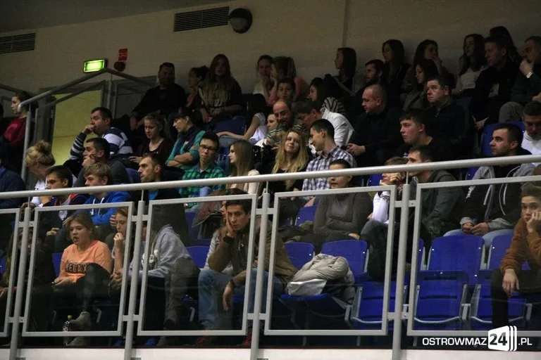 Sokół przegrywa z liderem (zdjęcia)
