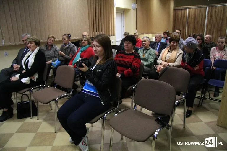 Armia Krajowa na wykładzie Uniwersytetu Otwartego