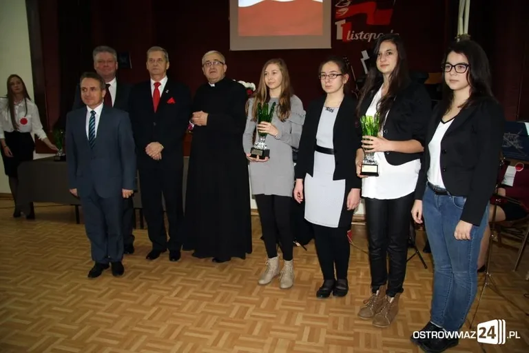 Powiatowe obchody Święta Niepodległości (zdjęcia, wideo)