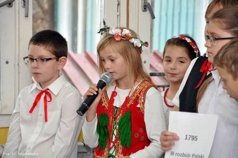 Obchody Święta Niepodległości w SP nr 1 (zdjęcia)