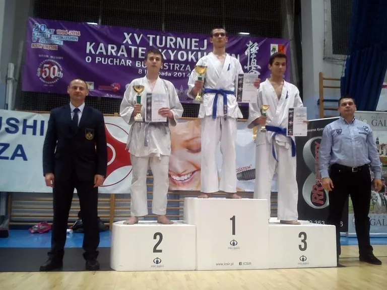 Reprezentacja BKKK z medalami (zdjęcia)