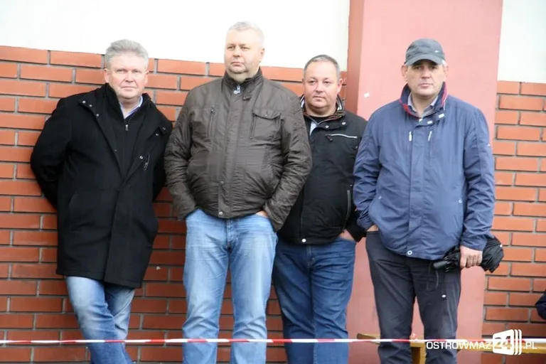 Ostrovia deklasuje Nadnarwiankę (zdjęcia)