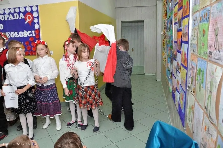 Obchody Święta Niepodległości w SP nr 1 (zdjęcia)