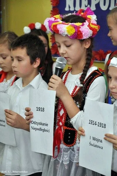 Obchody Święta Niepodległości w SP nr 1 (zdjęcia)