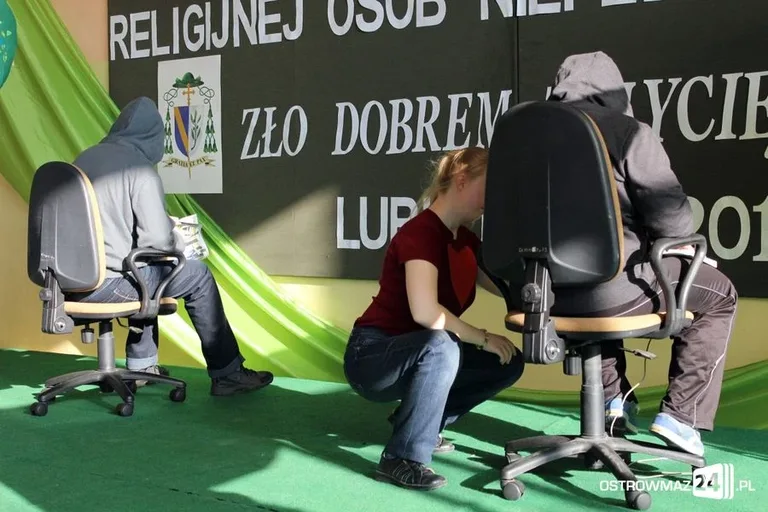 Zło dobrem zwyciężali (zdjęcia)