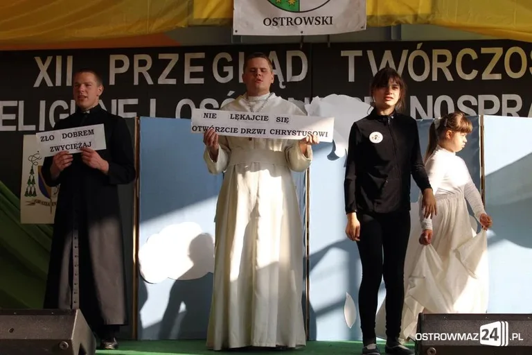Zło dobrem zwyciężali (zdjęcia)