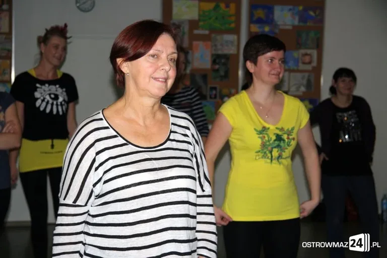 Burleska w ostrowskim domu kultury (zdjęcia)