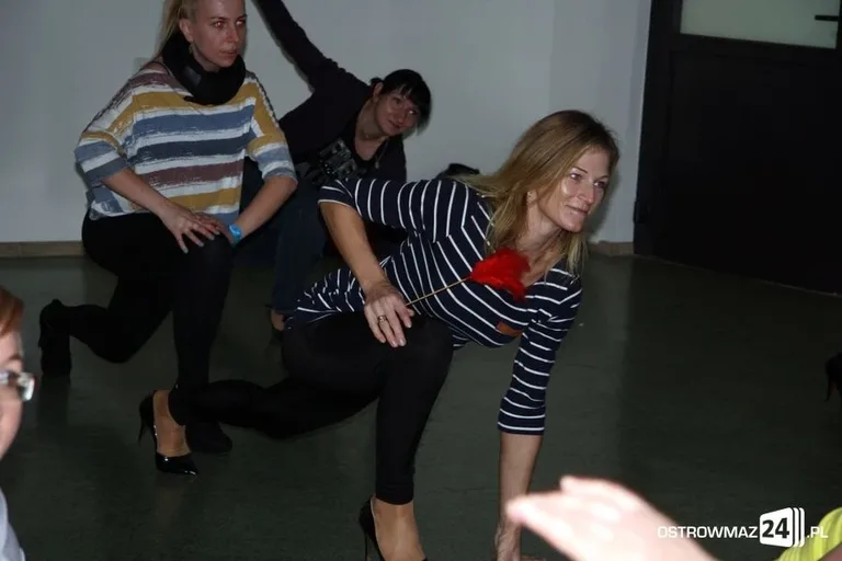 Burleska w ostrowskim domu kultury (zdjęcia)