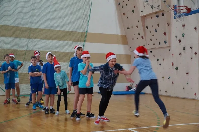 Mikołajkowy Turniej Sportowy (zdjęcia)
