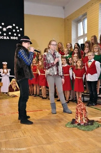 Jasełka w ostrowskiej szkole (zdjęcia)