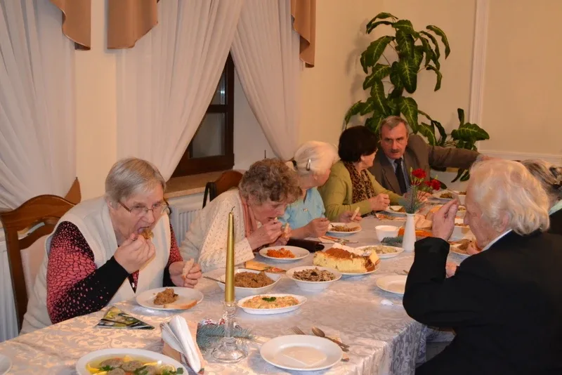 Wigilijne spotkanie dla seniorów z gminy Brok (zdjęcia)
