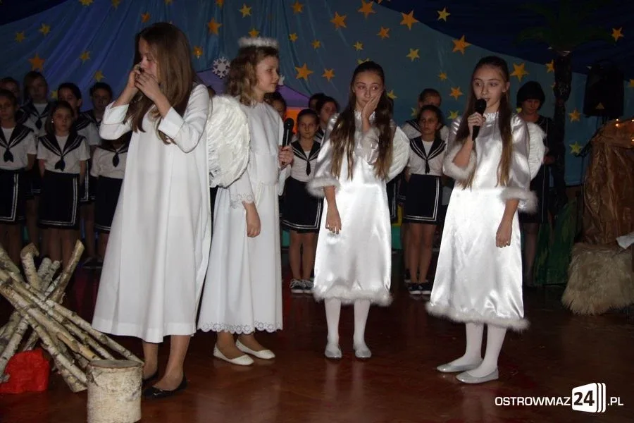 Jasełka w ostrowskiej trójce (zdjęcia)