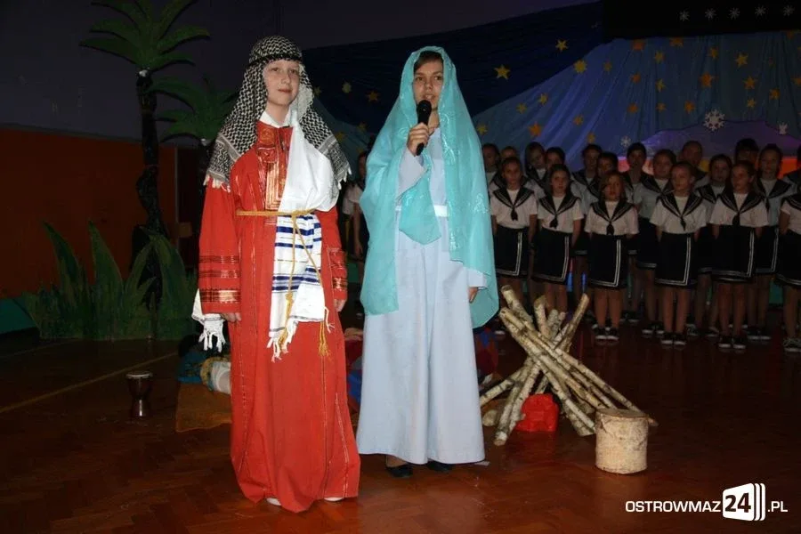 Jasełka w ostrowskiej trójce (zdjęcia)