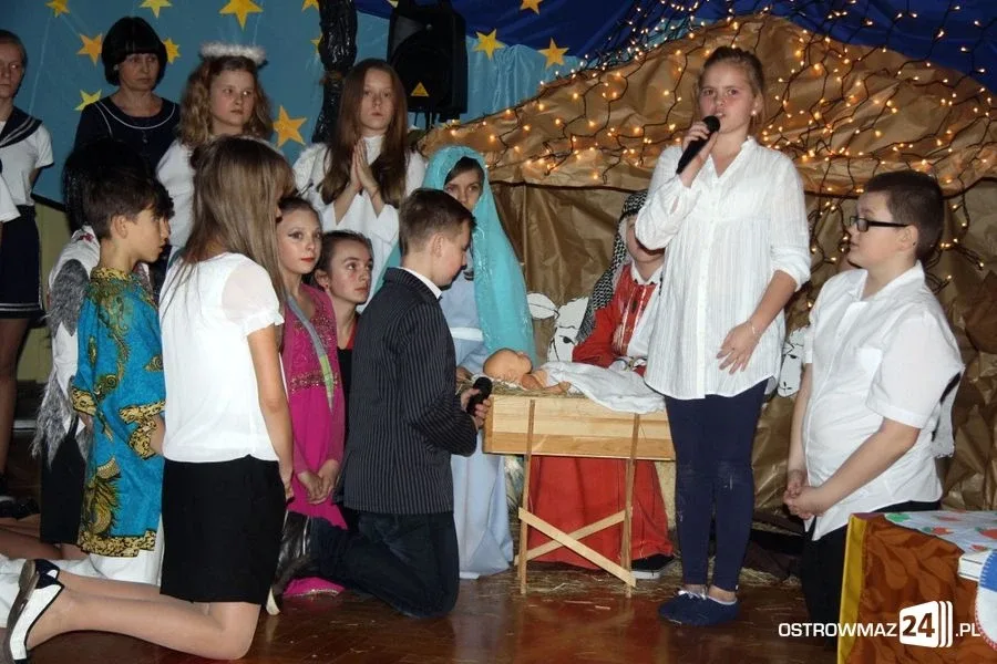 Jasełka w ostrowskiej trójce (zdjęcia)