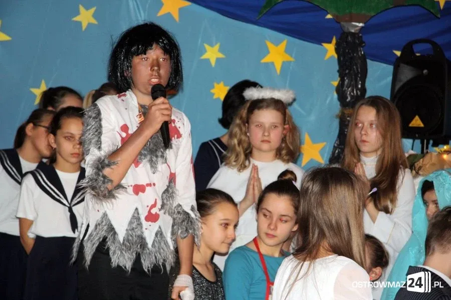 Jasełka w ostrowskiej trójce (zdjęcia)