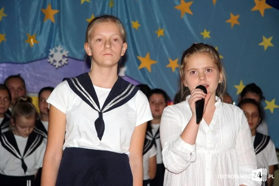 Jasełka w ostrowskiej trójce (zdjęcia)